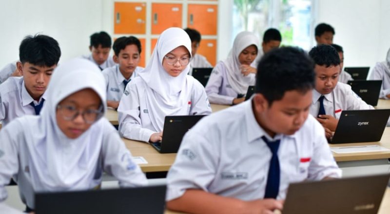 SPMB 2026: Aturan Baru Jalur Prestasi, Bobot TKA Bervariasi per Daerah.